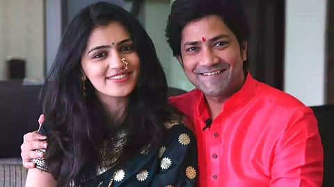 actor aniket vishwasrao and his ex wife sneha chavhan participate in bigg boss marathi season 4 