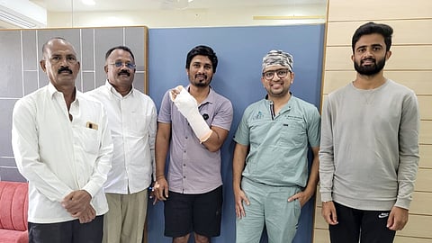 Renowned plastic and cosmetic surgeon Dr. Manoj Bachhav along with Roshan Sonwane and his family after successfully completing the very complicated and difficult surgery on the finger and replanting the finger.