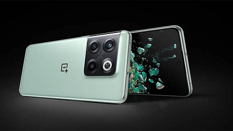amazon extra happiness days sale discount offers on samsung oneplus redmi realme smartphones  