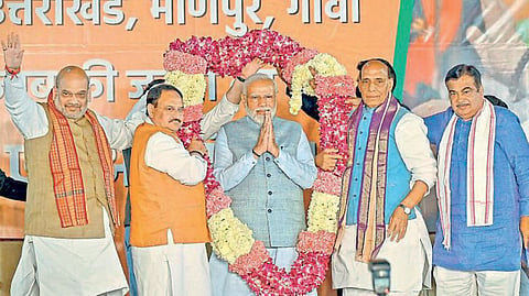 Vikas Jhade writes Congress President election rahul gandhi bjp jp nadda