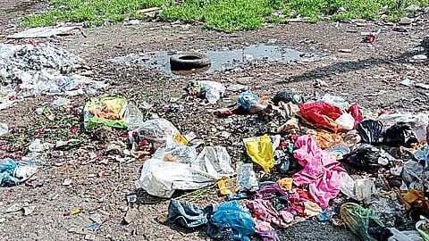 Garbage dump adjacent to Badi Dargah School