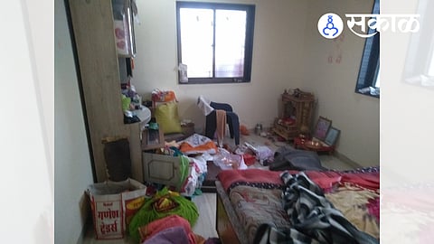 Robbed House