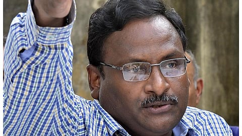 नक्षलसंबंध प्रकरणात प्रा. साईबाबा यांच्यासह पाच जणांची निर्दोष मुक्तता