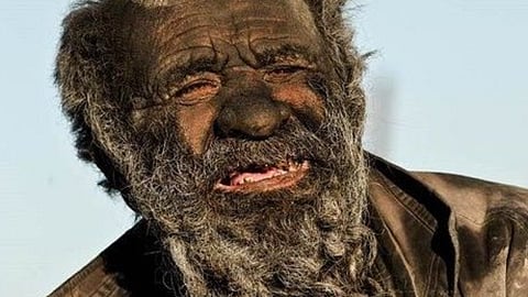 dirtiest man in the world a 94 year old iranian man Amou Haji died not taking shower for over 50 years  