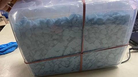dri action at mumbai airport drugs 