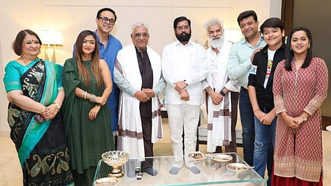 Sony SAB’s Wagle Ki Duniya Cast meets the Honble Maharashtra CM Shri Eknath Shinde to celebrate the show’s 500 episodes