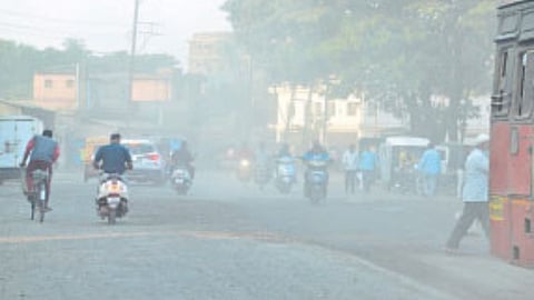 dust road