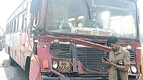 Bus accident in Gartad Shivara.