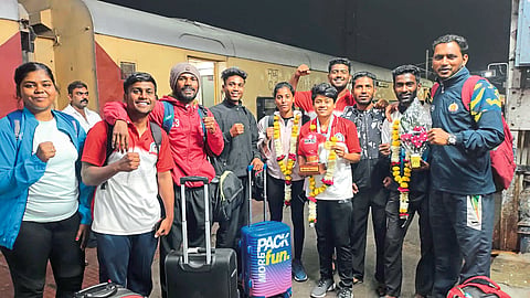 Athletes who are successful in boxing competitions.