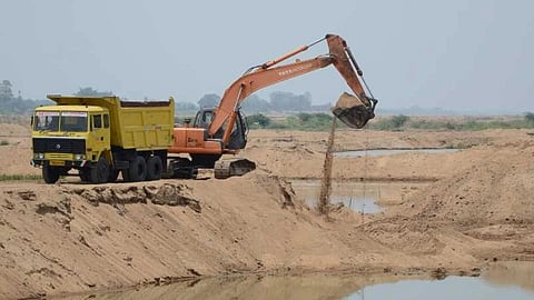 Taluka police action against two tractors transporting illegal sand jalgaon crime news