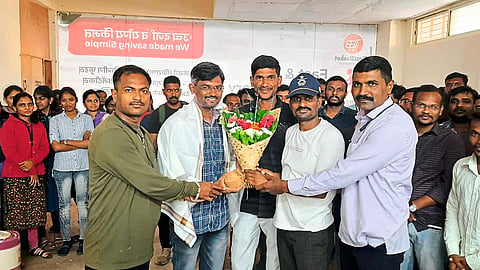 Selection of Farmer's Son as Sub-Inspector
Nilesh Darunte of Saigaon achieved success with determination