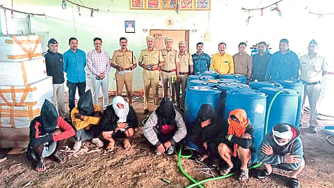 Police officers and staff including the suspected accused and the accused