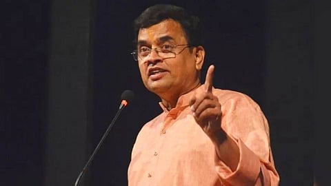 Sharad Ponkshe tweet on hinduism and swanatryaveer savarkar thoughts 