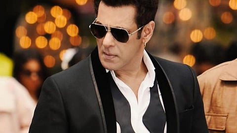 Bigg Boss Hindi, Salman Special  moment with contestants