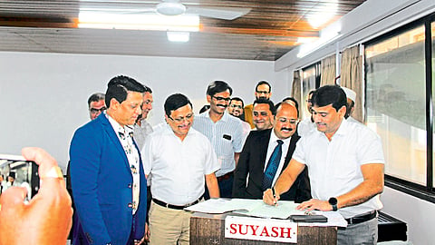 Nashik News: health security cover provided to Saptshring Niwasini 