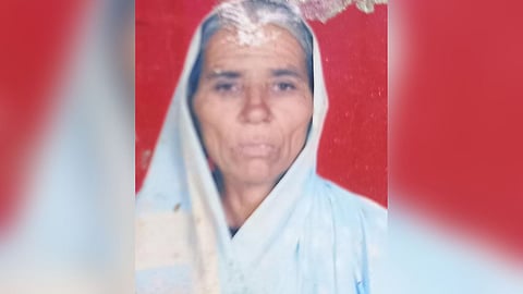  लंकाबाई सुखलाल राऊत 