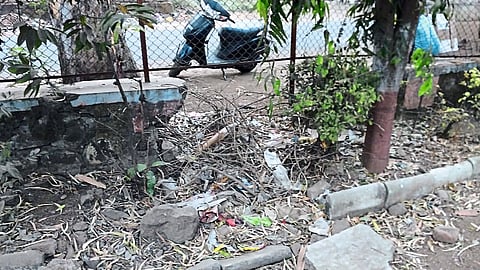 CIDCO : Broken guard wall of Kalika Park