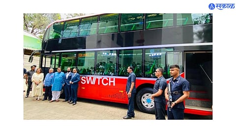 Mumbai bus 
