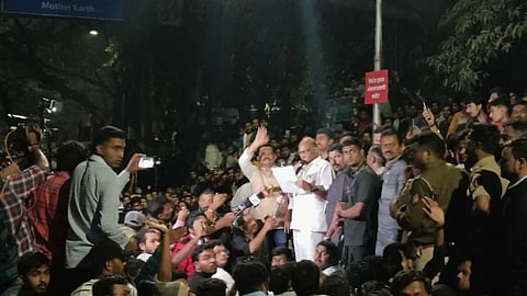 Sharad Pawar at MPSC student Protest meet students phone call cm eknath shinde netzines reactions  