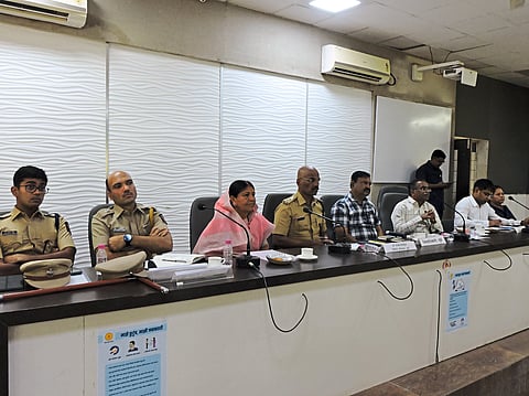 Dhule News : मिरवणुकीला रात्री बारापर्यंत परवानगी; सलोखा जपण्याचे आवाहन 