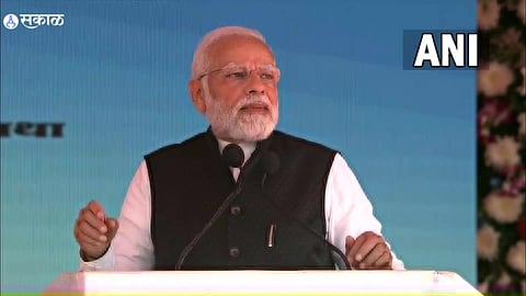 PM Modi Mumbai Visit :  मानलचं पाहिजे राव! एका दमात PM मोदींनी घेतली सर्व तीर्थस्थानांची नावं 