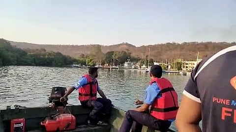 pune crime Decomposed body found Khadakwasla Dam pune