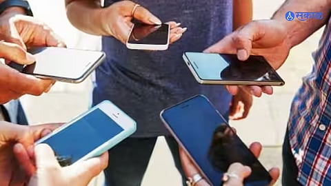 Personality Guess using mobile phone 