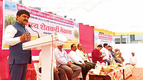Speaking at the Nasaka Farmers' Gathering, Khat. Hemant Godse.
