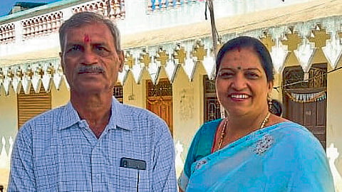 dashrath nagare and dr ratna nagare