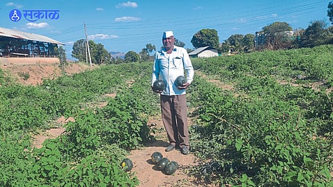 Farmer Madhukar Ahire displaying good quality manufactured goods
