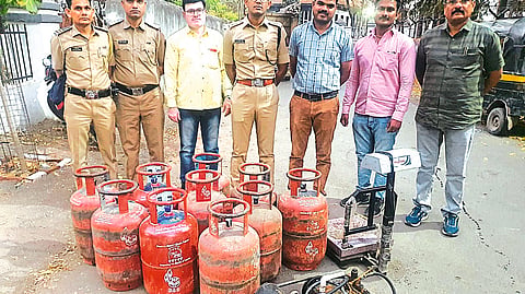 Illegal Mini Gap Pumps raided in Malegaon Road area with seized items 
