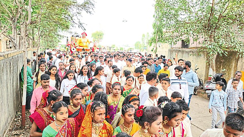 A procession of the Chitraratha of Adishakti Peetha.