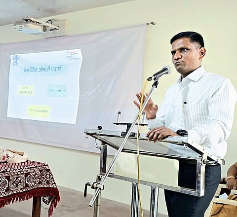 चांगले मित्र-मैत्रिणी निवडा
