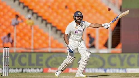 ind vs aus test rohit sharma-becomes-the-6th-indian-to-complete-17000-runs-in-international-cricket news in marathi  