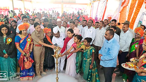 Modale (Igatpuri): While inaugurating the independent post office here, Union Minister of State for Health Dr. Bharti Pawar,