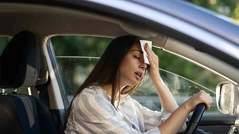Car Maintain Tips : कडक उन्हाळ्यातही गाडी राहणार Cool ; असा हाताळा तूमच्या कारमधला AC!

