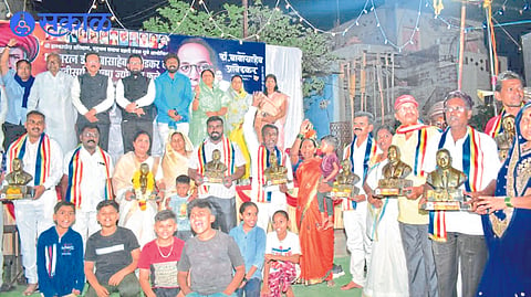 Distribution of 132 idols of Dr Ambedkar to Ambedkar followers 