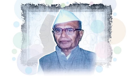 Shahir shankarrao nikam