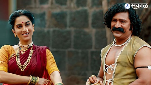 Baloch marathi movie Khulya Jivala aas khuli new song out pravin tarde smita gondkar 