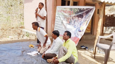 बिनीचे कार्यकर्ते