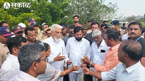 Cm Shinde & Dada Bhuse at survey