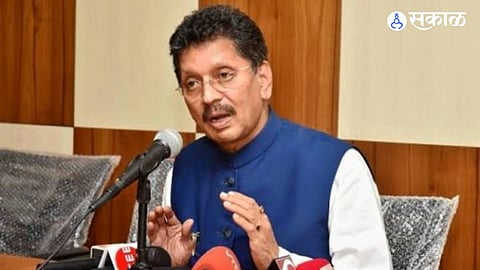 Kolhapur  Main Rajaram migration guardian minister deepak kesarkar resignation 
