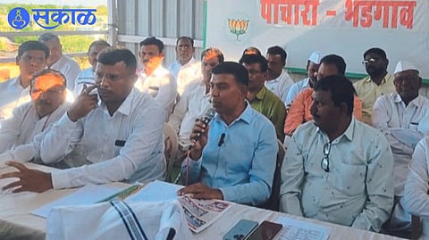 Amol Shinde allegations of misleading voters jalgaon news