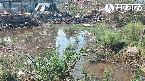 waste water was discharged in open plot in side group jalgaon news gbp00