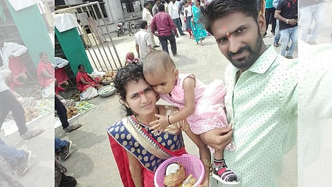 couple with a 5 -year-old daughter committed suicide 3  family members died by Suicide in Sambhajinagar  