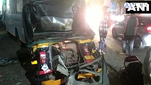 Pune Accident Undri Road  Kondhwa Two people died and 5 were injured 