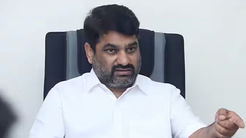 Satej Patil on  bandh in kolhapur protest due to offensive WhatsApp states kolhapur police  