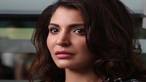Anushka Sharma RCB vs GT 