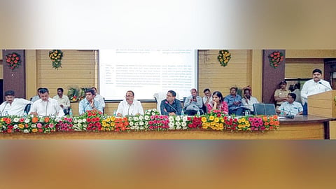 Artificial scarcity of seed-fertilizers