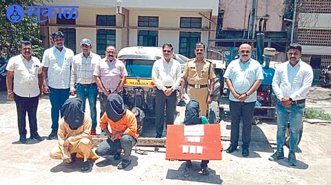 LCB arrested three people who stole materials and tractors from  power company dhule crime news